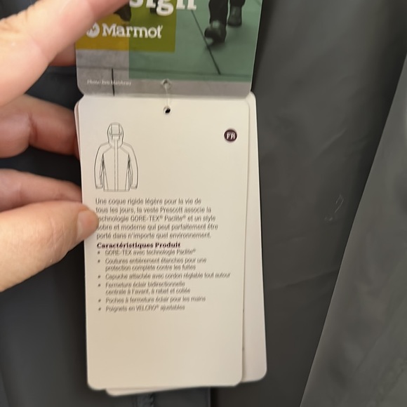 COPY - New with Tags Marmot rain jacket - Picture 10 of 10